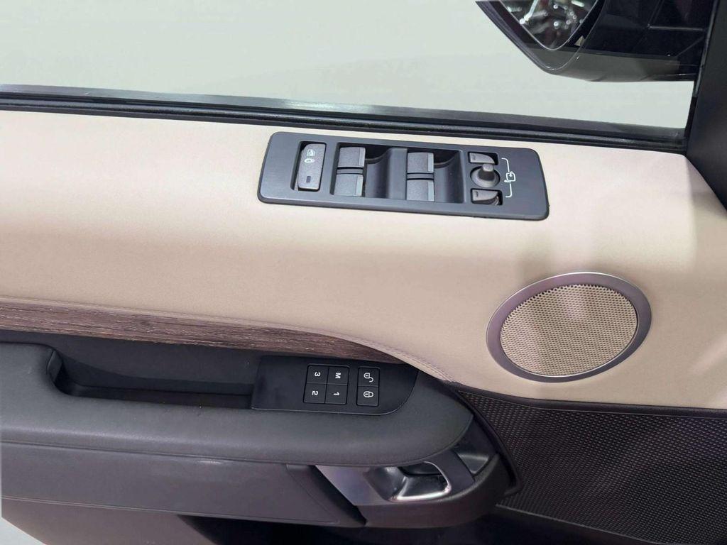 used 2017 Land Rover Discovery car, priced at $16,334