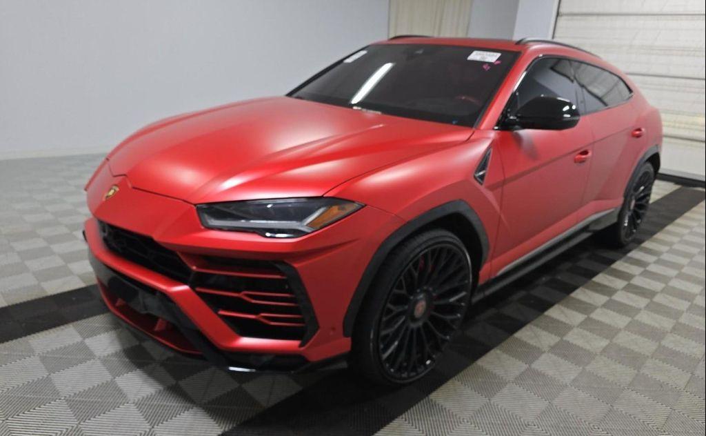used 2019 Lamborghini Urus car, priced at $158,999