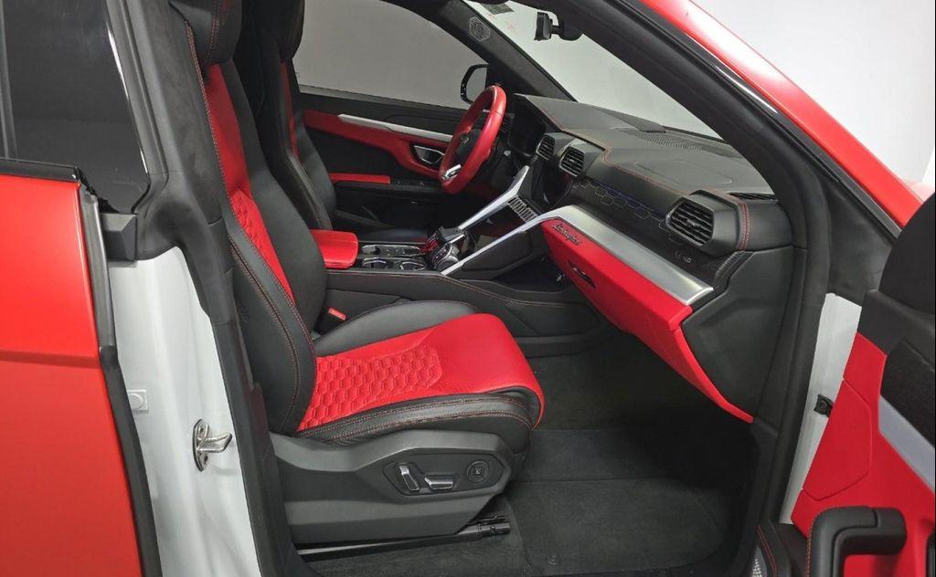 used 2019 Lamborghini Urus car, priced at $158,999