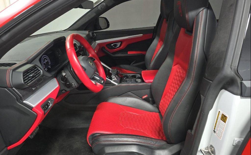 used 2019 Lamborghini Urus car, priced at $158,999
