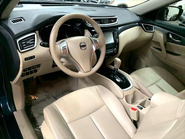 used 2015 Nissan Rogue car, priced at $10,394