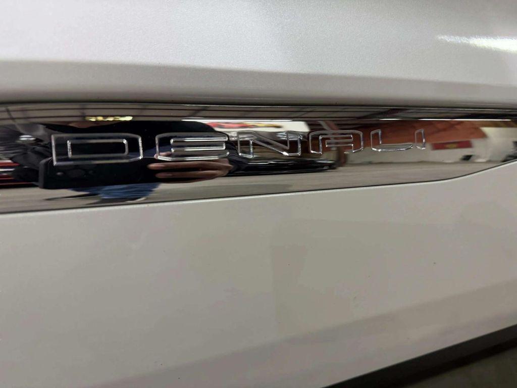 used 2021 GMC Acadia car, priced at $23,499