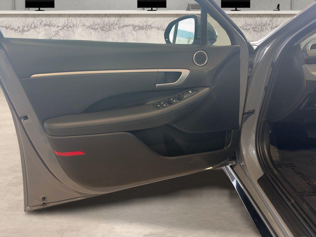 used 2025 Hyundai Sonata car, priced at $20,999