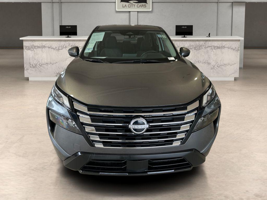 used 2025 Nissan Rogue car, priced at $21,999