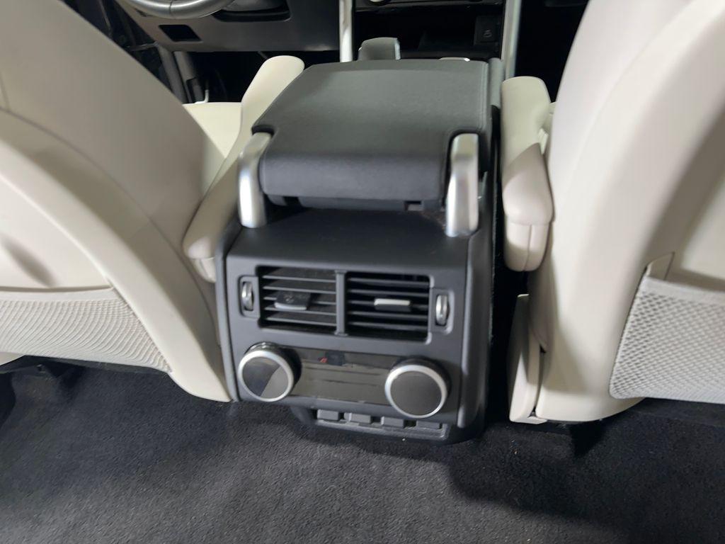 used 2024 Land Rover Discovery car, priced at $30,999