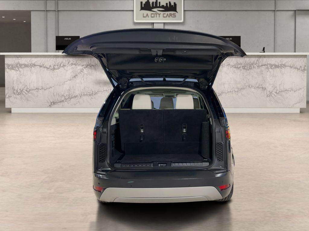 used 2024 Land Rover Discovery car, priced at $30,999