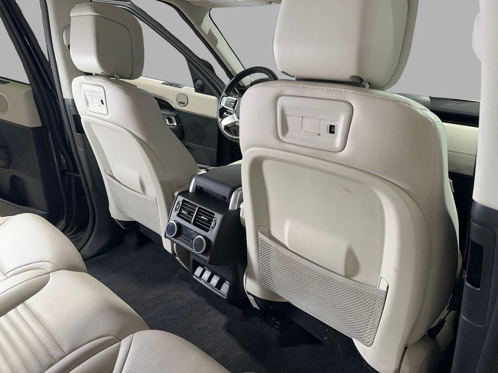 used 2024 Land Rover Discovery car, priced at $30,999