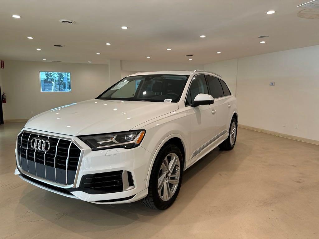 used 2021 Audi Q7 car, priced at $33,999