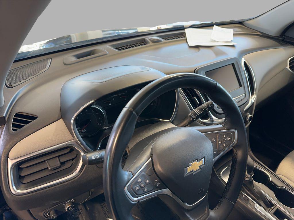 used 2024 Chevrolet Equinox car, priced at $17,499