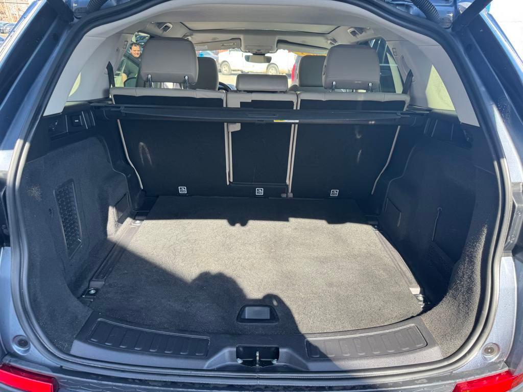 used 2021 Land Rover Discovery Sport car