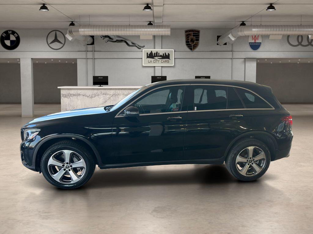 used 2018 Mercedes-Benz GLC 300 car