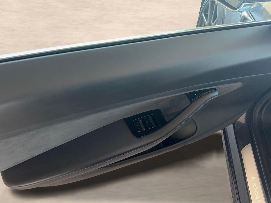 used 2018 Tesla Model 3 car