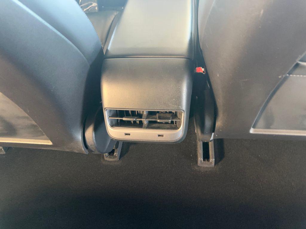 used 2018 Tesla Model 3 car