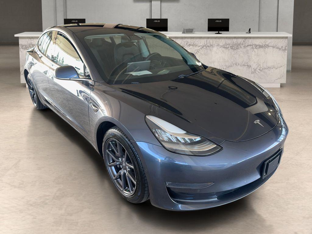 used 2018 Tesla Model 3 car