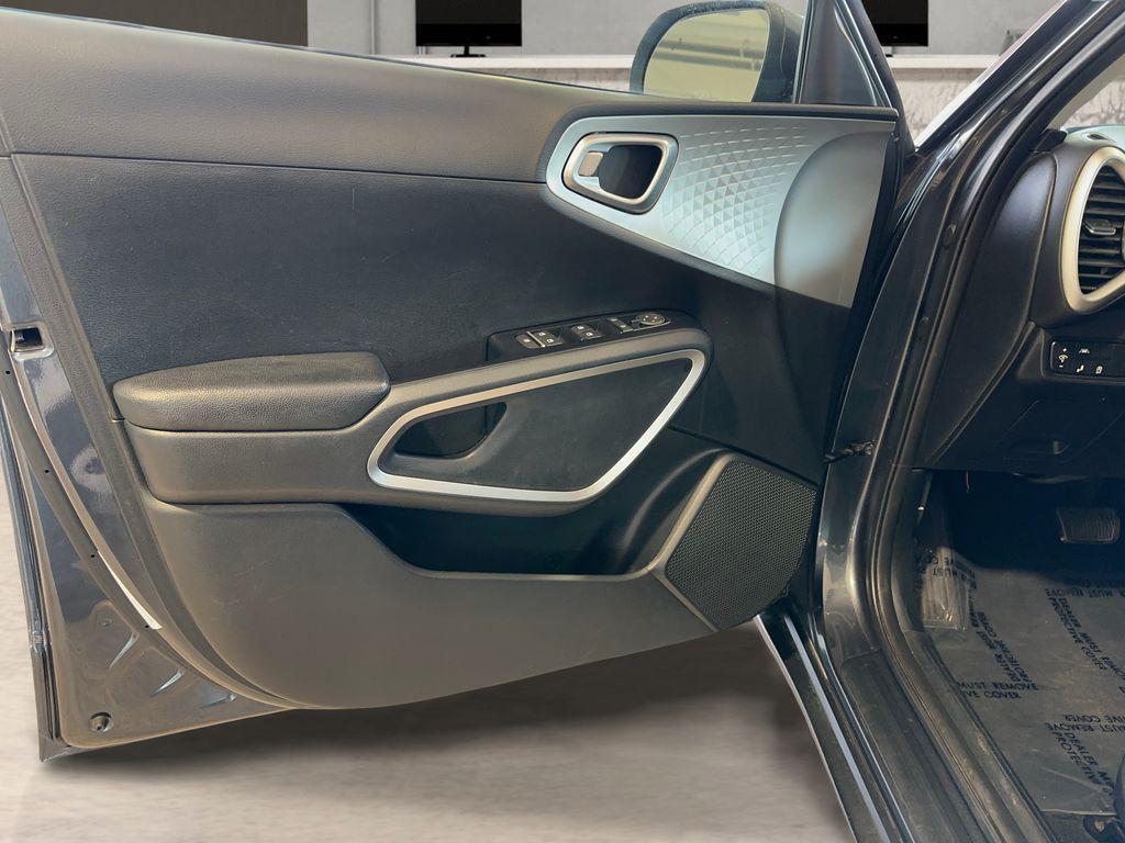 used 2022 Kia Soul car, priced at $13,999