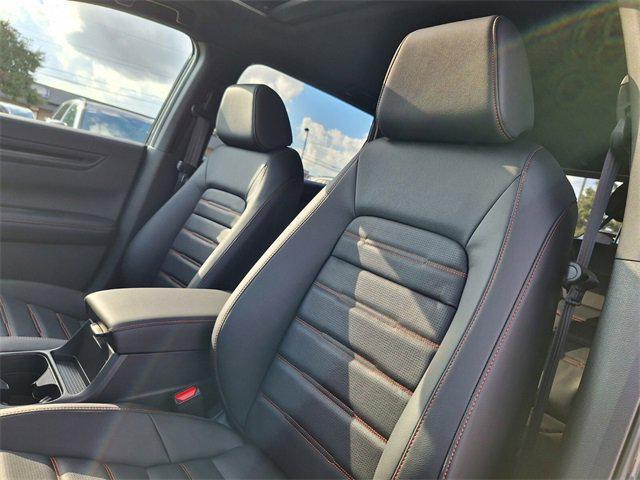 new 2026 Honda CR-V Hybrid car, priced at $38,161