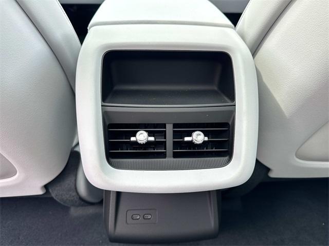 new 2025 Cadillac LYRIQ car, priced at $61,182