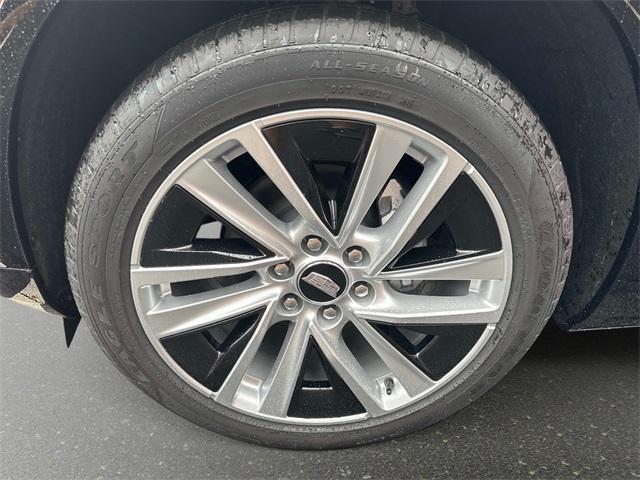 new 2026 Cadillac VISTIQ car, priced at $78,893