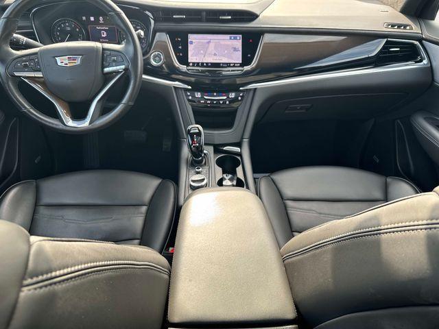 used 2024 Cadillac XT6 car, priced at $45,991