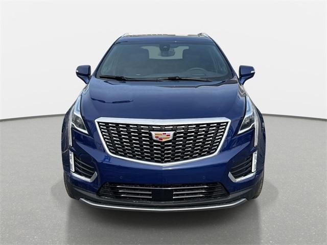 new 2026 Cadillac XT5 car, priced at $60,370