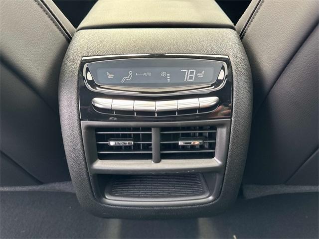 new 2026 Cadillac XT5 car, priced at $60,370