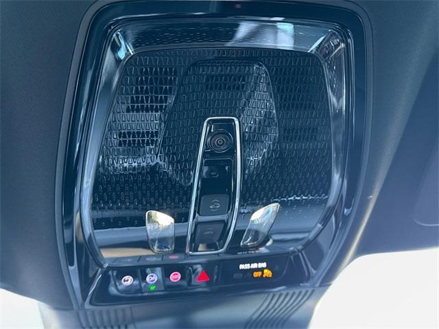 new 2026 Cadillac VISTIQ car, priced at $79,255