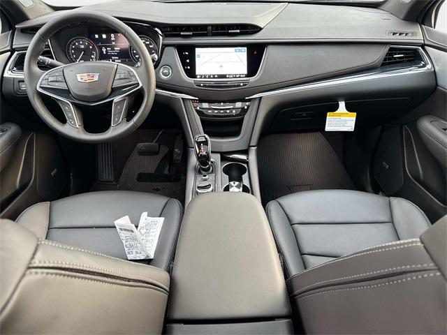 new 2026 Cadillac XT5 car, priced at $60,285
