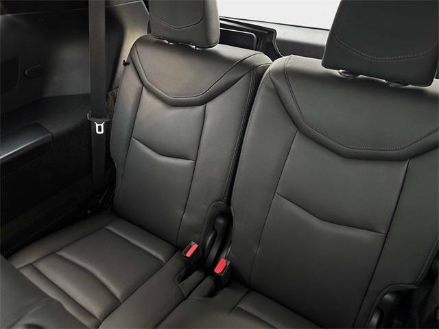 new 2025 Cadillac XT6 car, priced at $44,526