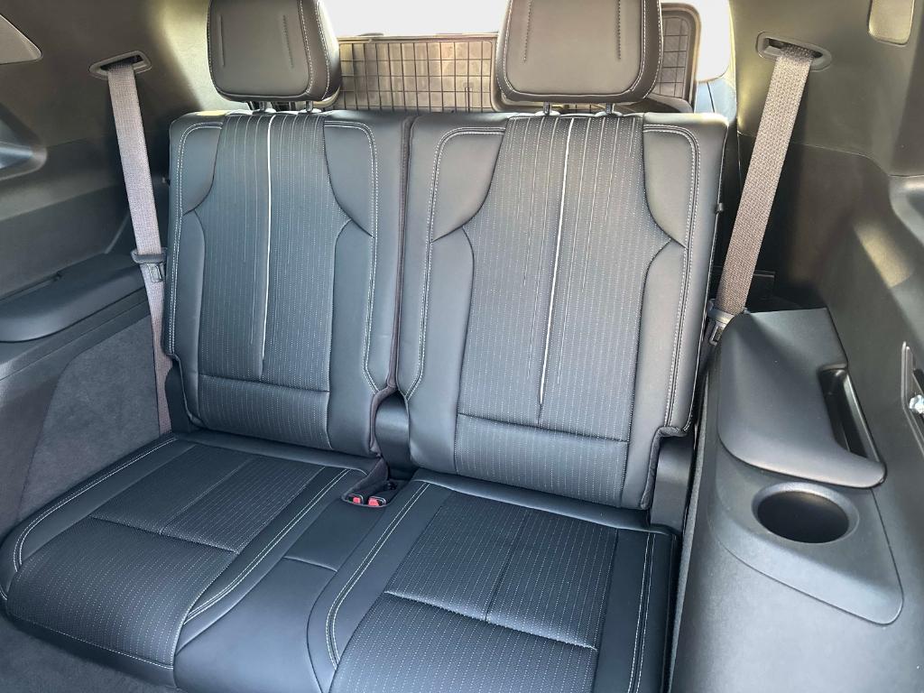 used 2026 Cadillac VISTIQ car, priced at $66,438