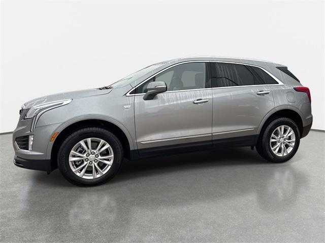 new 2025 Cadillac XT5 car, priced at $41,102