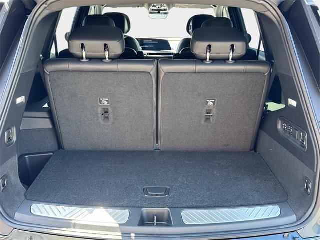 new 2026 Cadillac VISTIQ car, priced at $77,857