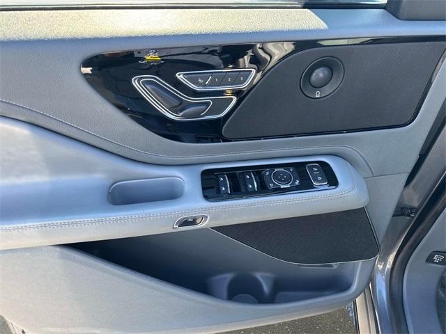 used 2021 Lincoln Aviator car, priced at $34,229