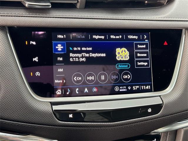 new 2025 Cadillac XT5 car, priced at $49,371