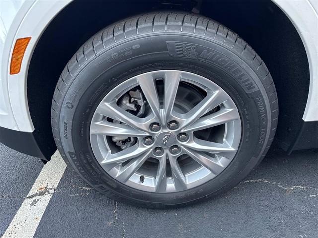 new 2025 Cadillac XT5 car, priced at $44,455