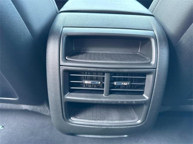 new 2025 Cadillac XT5 car, priced at $44,455