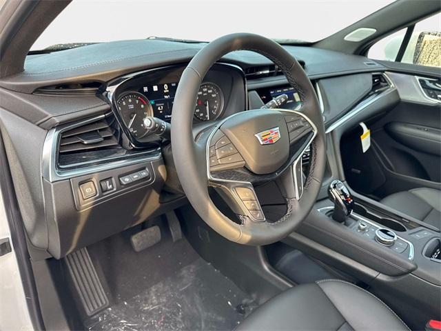 new 2026 Cadillac XT5 car, priced at $59,195
