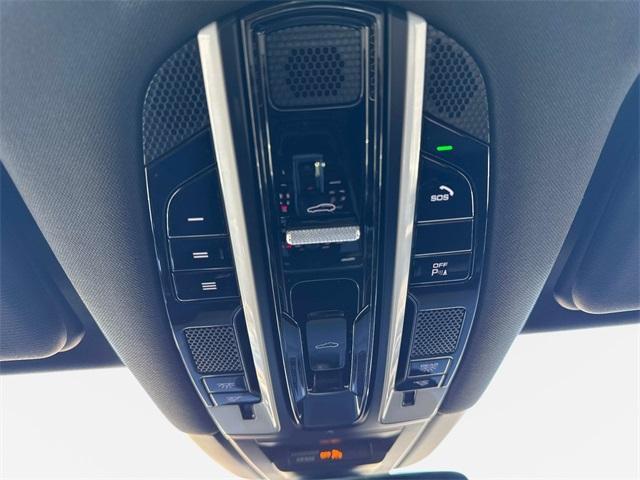 used 2021 Porsche Cayenne car, priced at $42,888