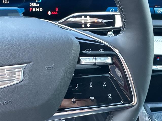 new 2025 Cadillac OPTIQ car, priced at $57,482