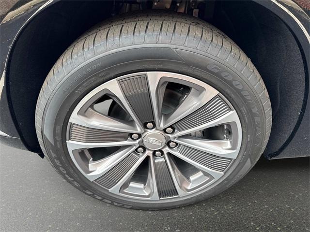 new 2026 Cadillac VISTIQ car, priced at $78,071