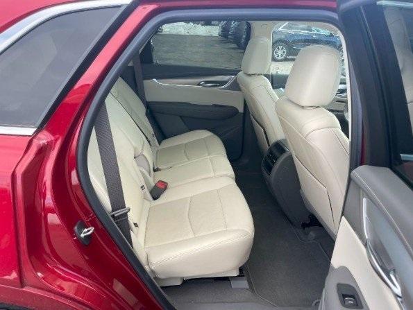 used 2021 Cadillac XT5 car, priced at $28,991