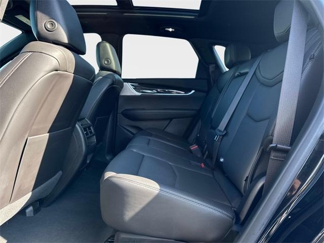 used 2024 Cadillac XT5 car, priced at $38,627