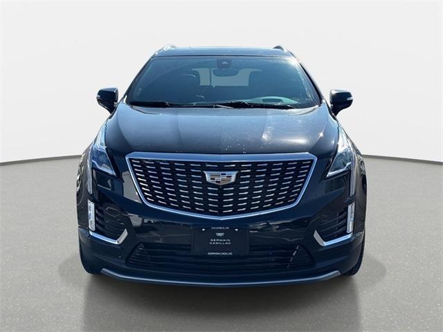 used 2024 Cadillac XT5 car, priced at $38,627