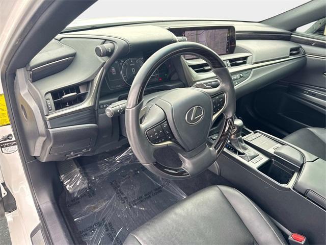 used 2020 Lexus ES 350 car, priced at $31,991