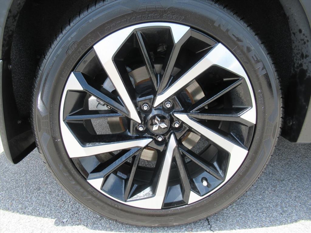 used 2022 Mitsubishi Outlander car, priced at $23,094