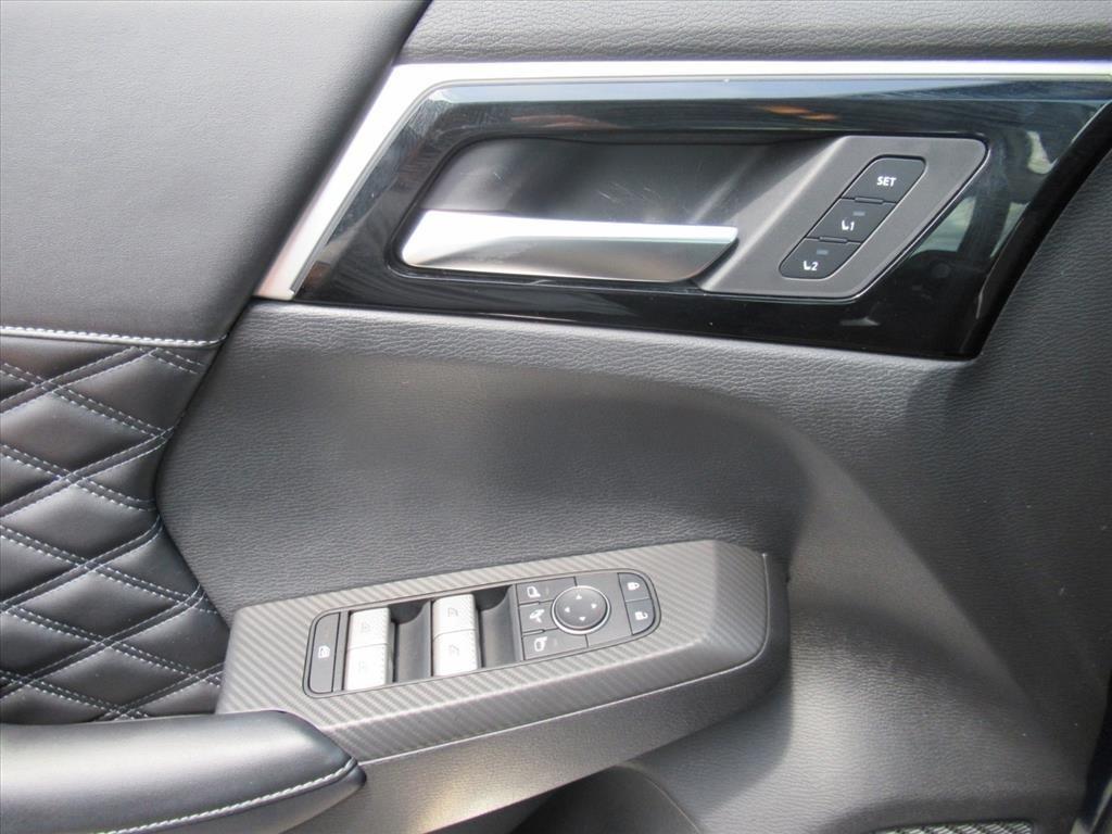 used 2022 Mitsubishi Outlander car, priced at $23,094