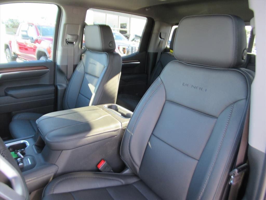 new 2026 GMC Sierra 1500 car, priced at $69,930