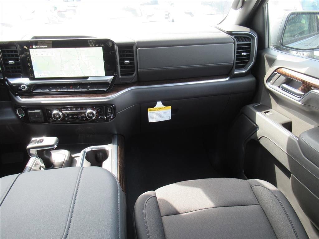 new 2026 GMC Sierra 1500 car, priced at $58,998