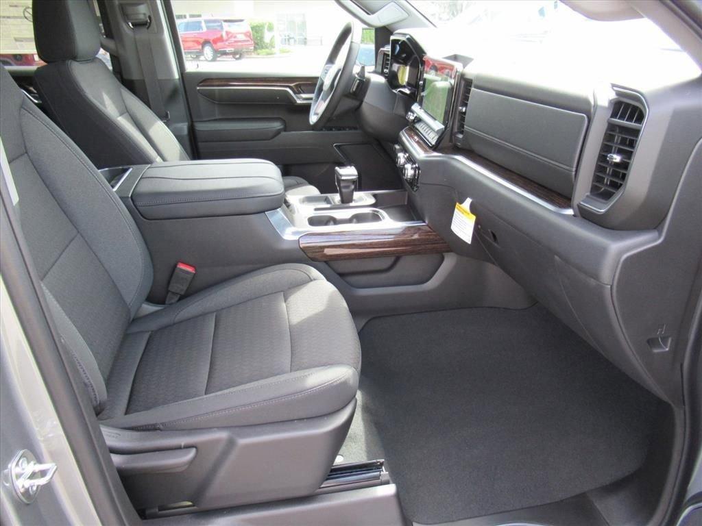 new 2026 GMC Sierra 1500 car, priced at $58,998