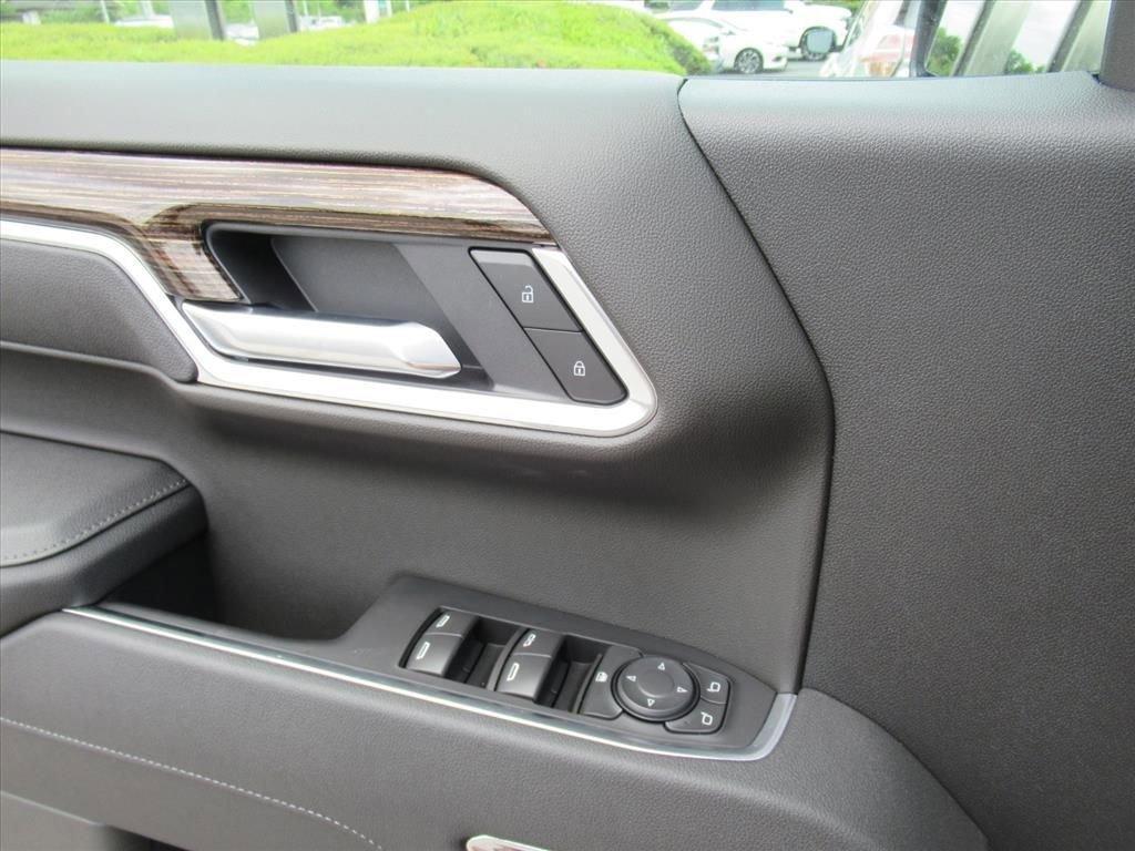 new 2026 GMC Sierra 1500 car, priced at $62,318