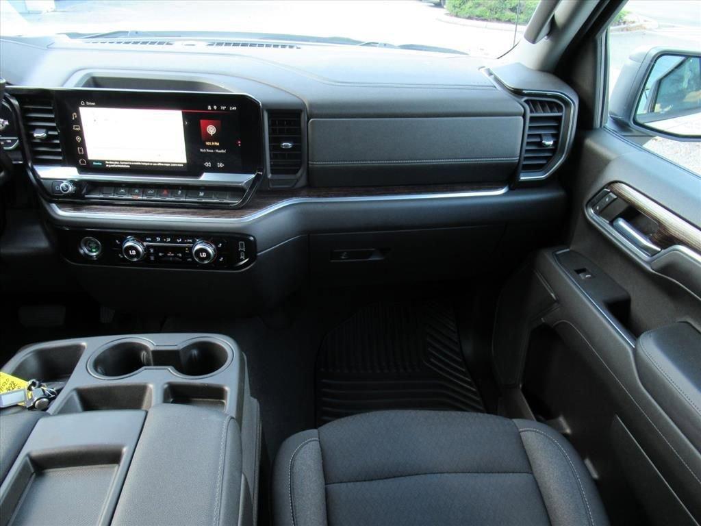 used 2022 GMC Sierra 1500 car, priced at $41,502